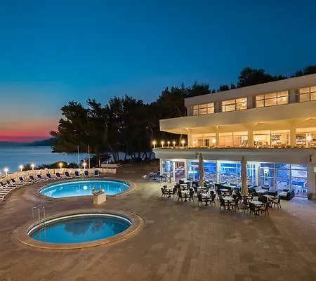 Fontana Bayside Park Apartment Jelsa (Hvar)