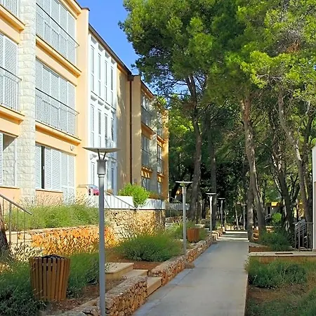 Апартаменти Fontana Bayside Park