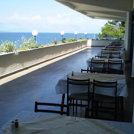 Apartment Fontana Bayside Park Jelsa (Hvar)